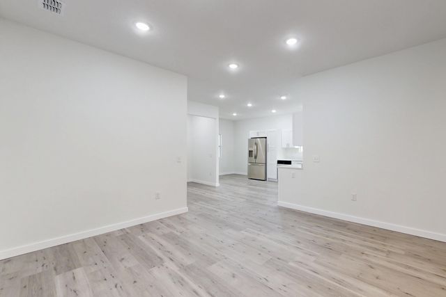 8685 101st Court, Vero Beach, FL 32967