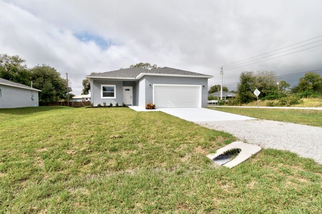 8685 101st Court, Vero Beach, FL 32967