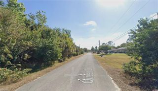 2615 Queen DR, Lehigh Acres, FL 33971