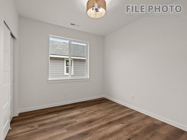 2107 N Sipple Rd, Spokane Valley, WA 99212