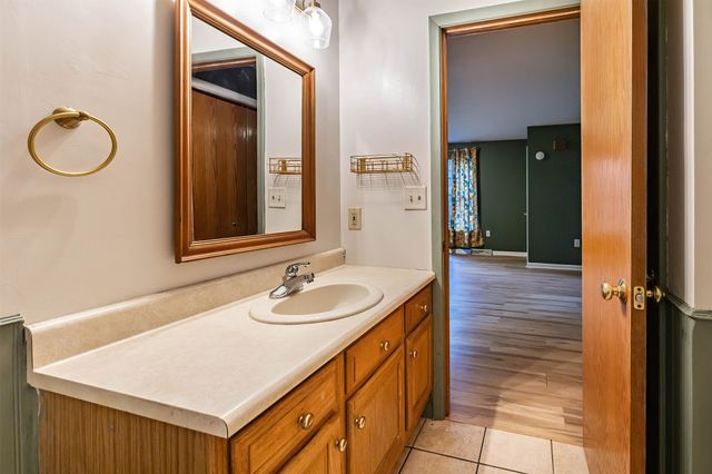 1532 W GORE Road, Erie, PA 16509