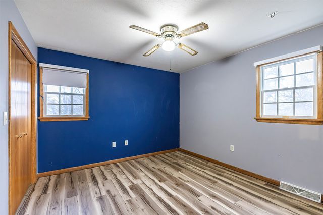 1532 W GORE Road, Erie, PA 16509