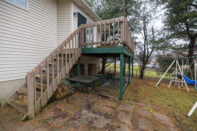 1532 W GORE Road, Erie, PA 16509