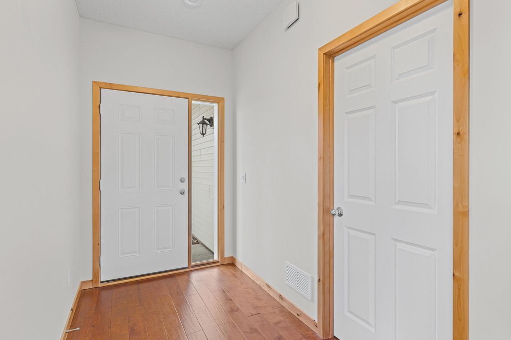 12214 River Valley Drive, Burnsville, MN 55337 — photo 5