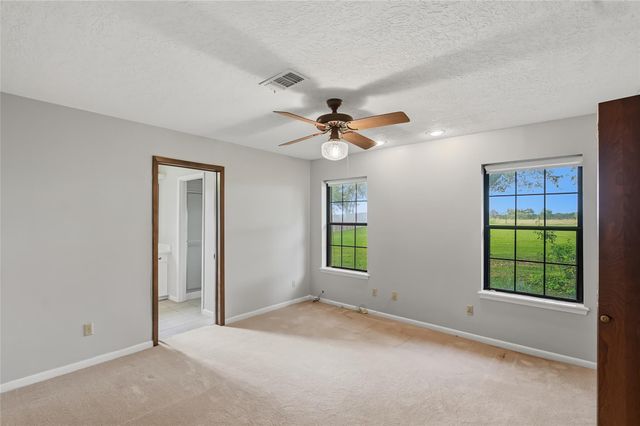 807 Standley Road, Madisonville, TX 77864