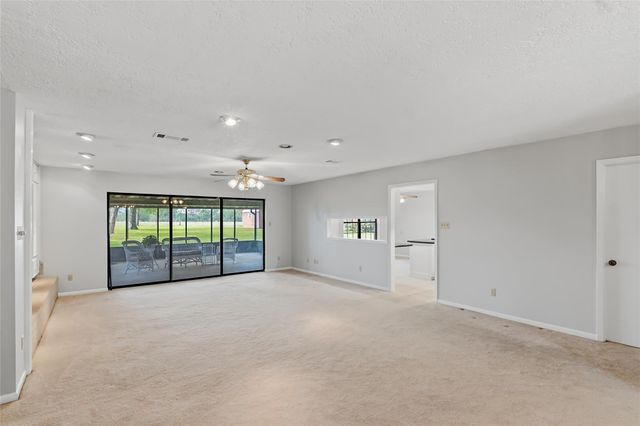 807 Standley Road, Madisonville, TX 77864