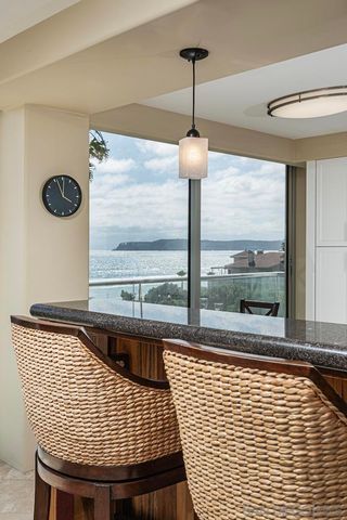 1710 Avenida Del Mundo 403, Coronado, CA 92118