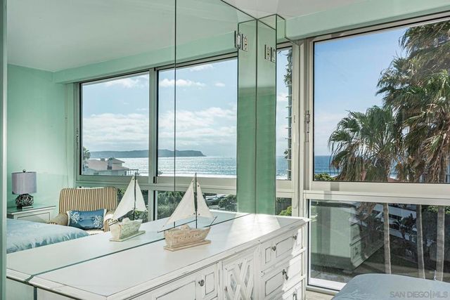 1710 Avenida Del Mundo 403, Coronado, CA 92118