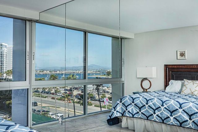 1710 Avenida Del Mundo 403, Coronado, CA 92118
