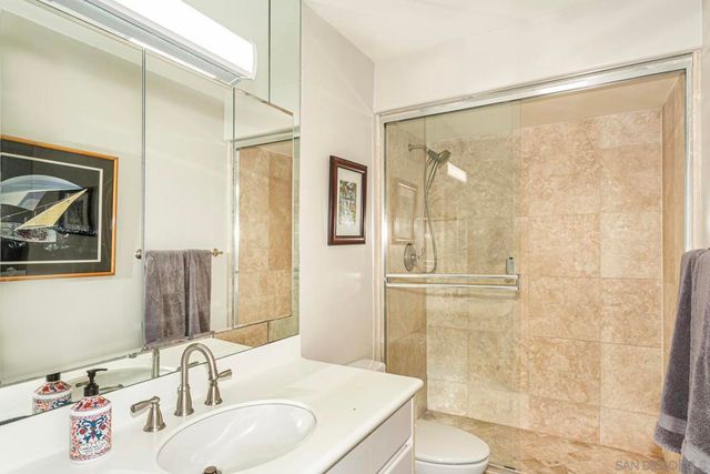 1710 Avenida Del Mundo 403, Coronado, CA 92118