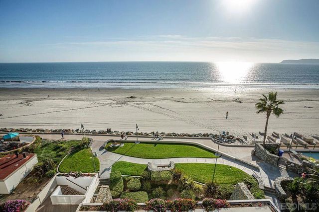 1710 Avenida Del Mundo 403, Coronado, CA 92118
