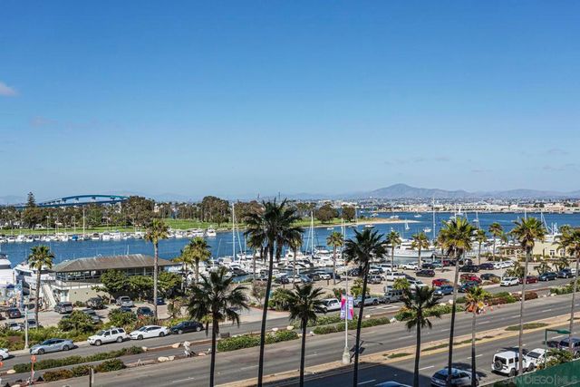 1710 Avenida Del Mundo 403, Coronado, CA 92118