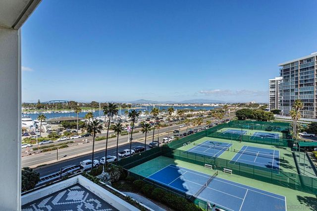 1710 Avenida Del Mundo 403, Coronado, CA 92118