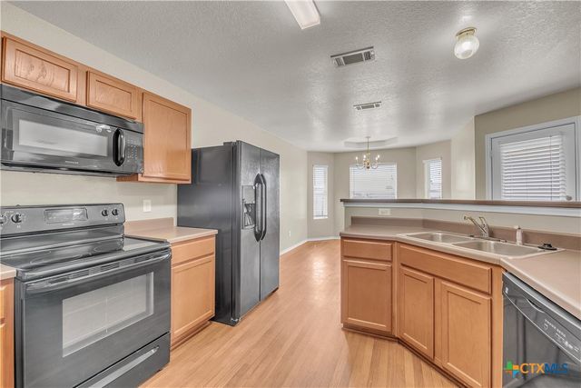 5202 Holster Drive, Killeen, TX 76549