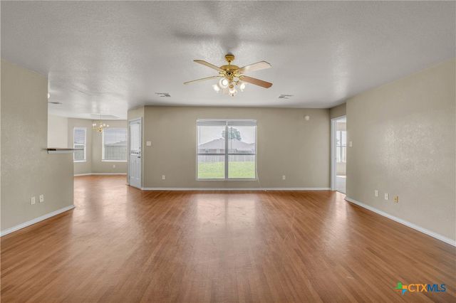5202 Holster Drive, Killeen, TX 76549