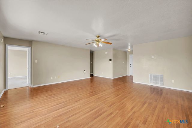 5202 Holster Drive, Killeen, TX 76549
