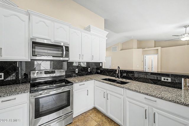 4986 E MAGNUS Drive, San Tan Valley, AZ 85140