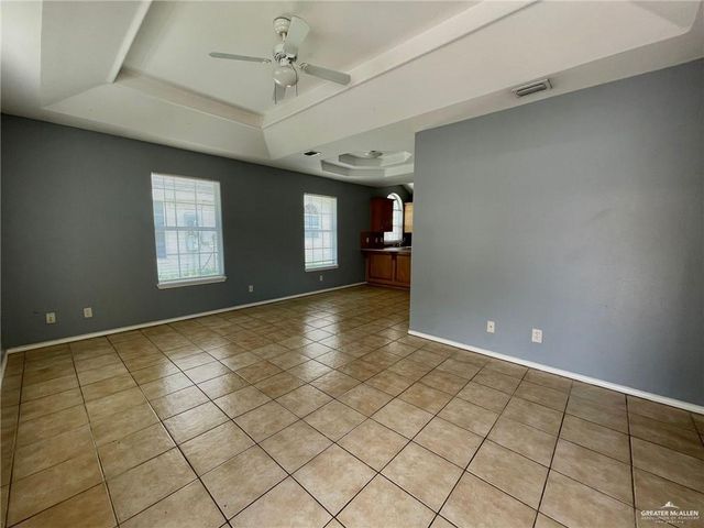 601 La Mancha E Drive, Edinburg, TX 78541