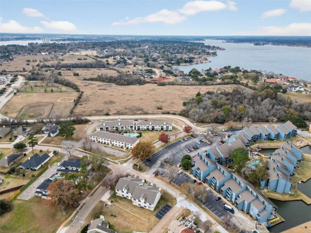 12565 Melville Drive 214, Montgomery, TX 77356