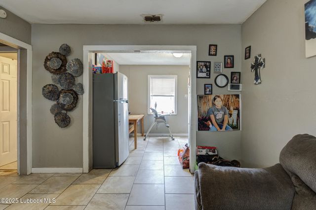 3221 1st Place, Lubbock, TX 79415