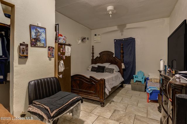 3221 1st Place, Lubbock, TX 79415