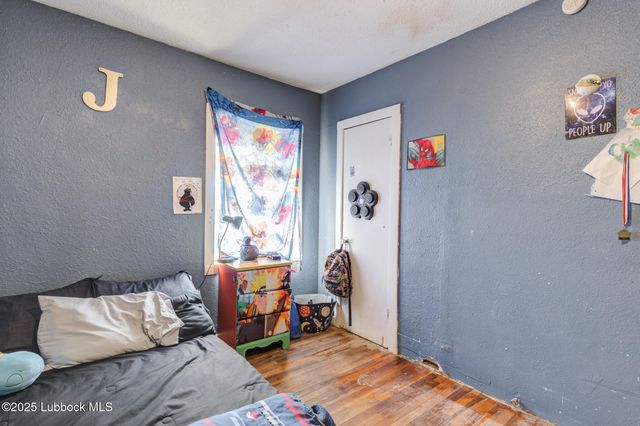 3221 1st Place, Lubbock, TX 79415