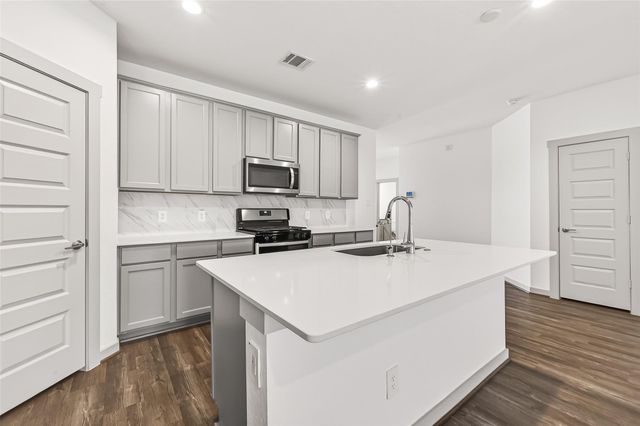 6807 Bradford Terrace Road, Richmond, TX 77407