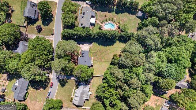 147 Thicket Trail, Mcdonough, GA 30252
