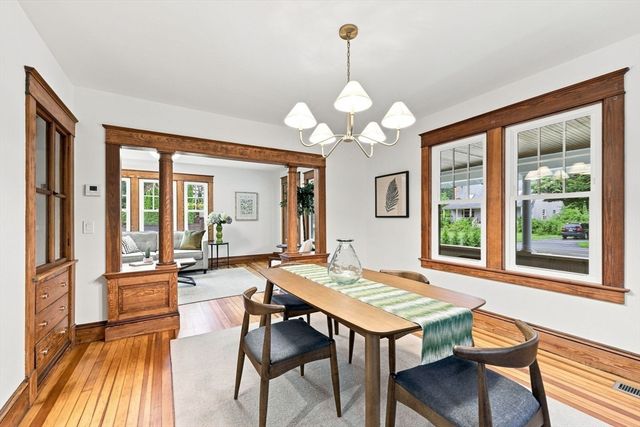 80 Milton St, Northampton, MA 01062