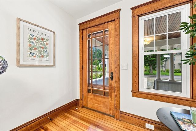 80 Milton St, Northampton, MA 01062