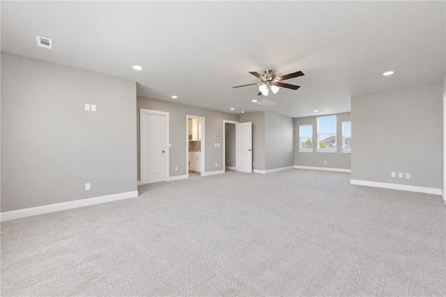 743 Saffron Avenue, Tontitown, AR 72762