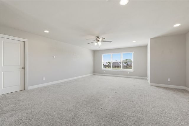 743 Saffron Avenue, Tontitown, AR 72762