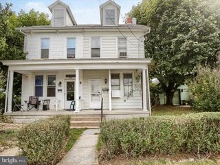 1240 E CHESTNUT ST, Lebanon, PA 17042