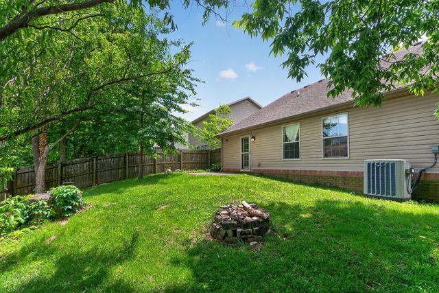 127 Starting Gate Point, Georgetown, KY 40324