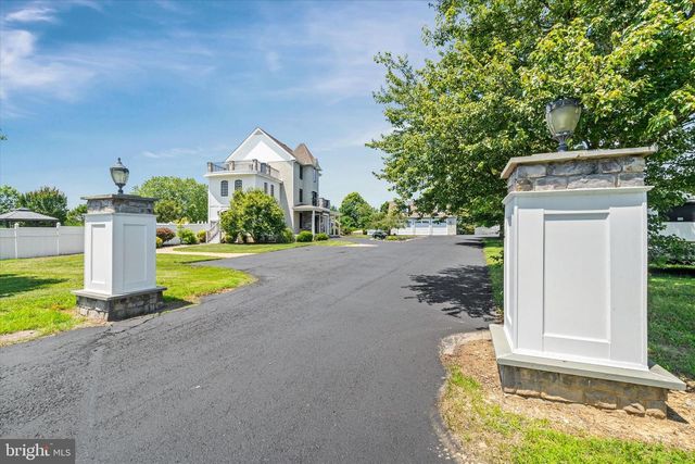2159 MCCOY RD, Bear, DE 19701