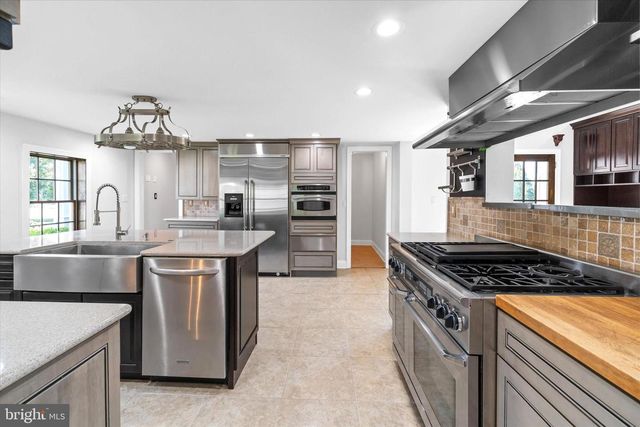 2159 MCCOY RD, Bear, DE 19701