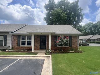 8142 Oldfield Road 6E, Huntsville, AL 35802