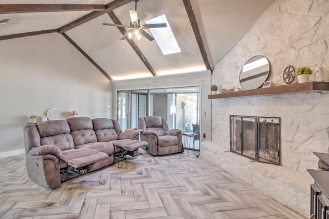 2517 Nantucket Drive, Sherman, TX 75092