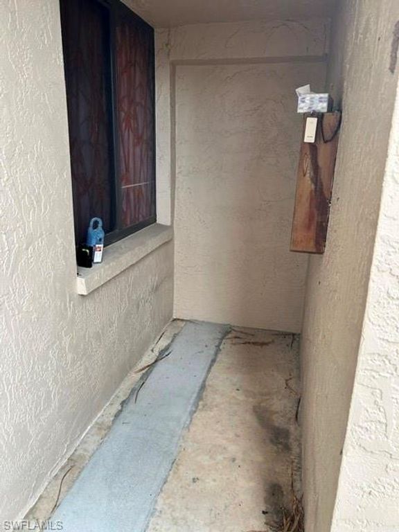 Image 42 of property listing at 620 Victoria DR 2, Cape Coral, FL 33904