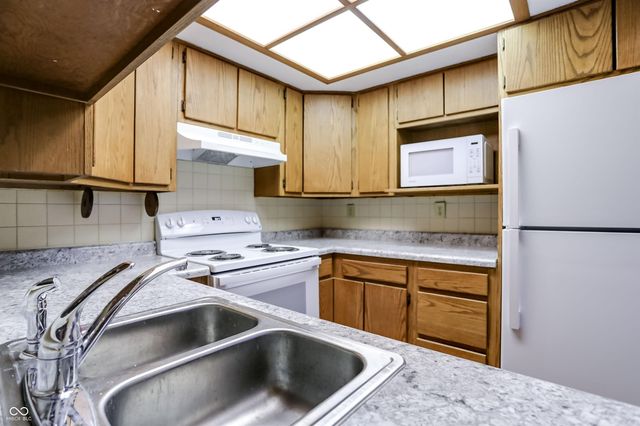 5701 Bradston Way, Indianapolis, IN 46237