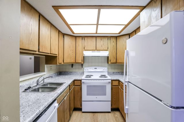 5701 Bradston Way, Indianapolis, IN 46237