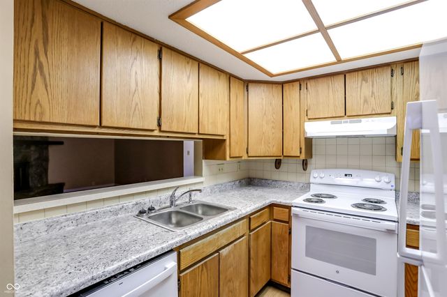 5701 Bradston Way, Indianapolis, IN 46237