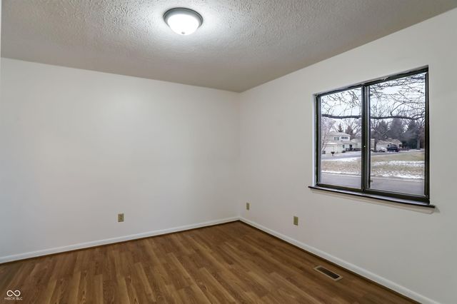 5701 Bradston Way, Indianapolis, IN 46237