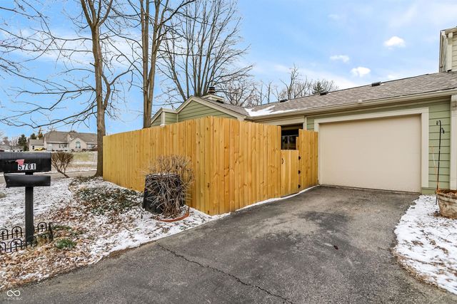 5701 Bradston Way, Indianapolis, IN 46237