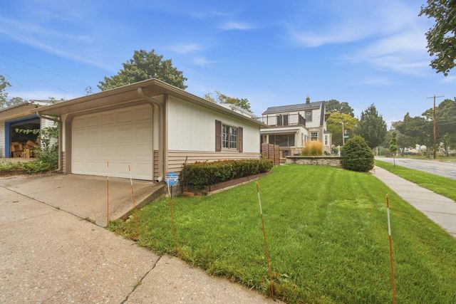 4535 S Griffin AVENUE, Milwaukee, WI 53207