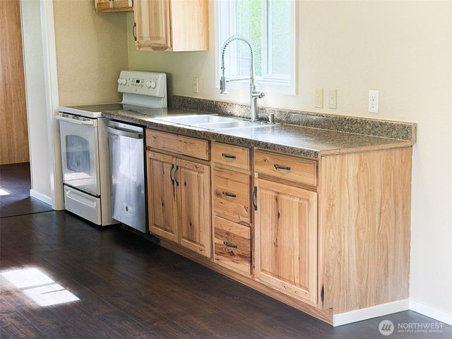 236 Gray Road, Toledo, WA 98591