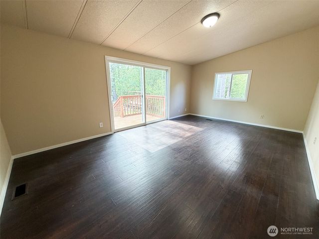 236 Gray Road, Toledo, WA 98591