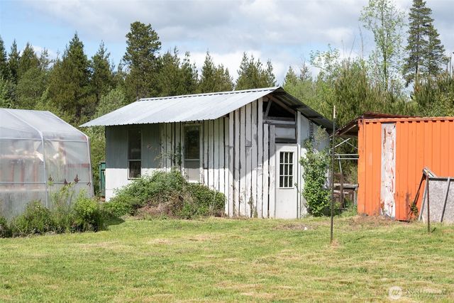 236 Gray Road, Toledo, WA 98591