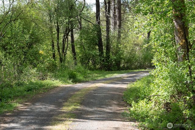 236 Gray Road, Toledo, WA 98591