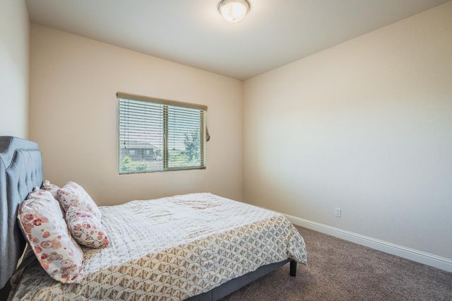 4102 Duncan Avenue, Clovis, CA 93619